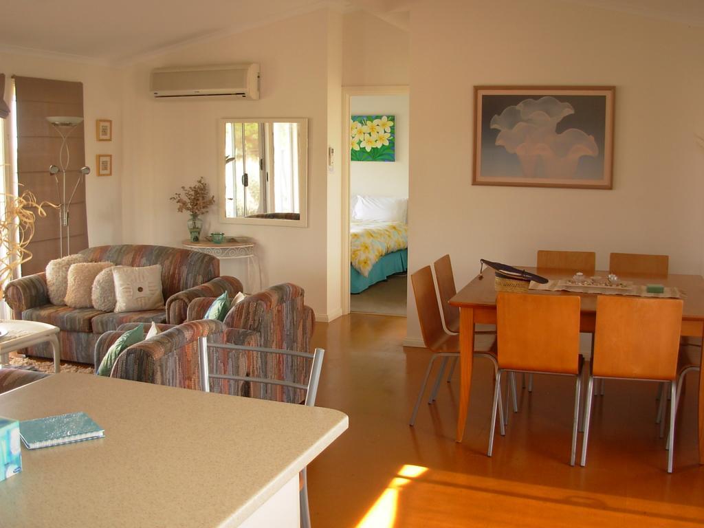 ميناء إليوت Linger Longer Cottages الغرفة الصورة